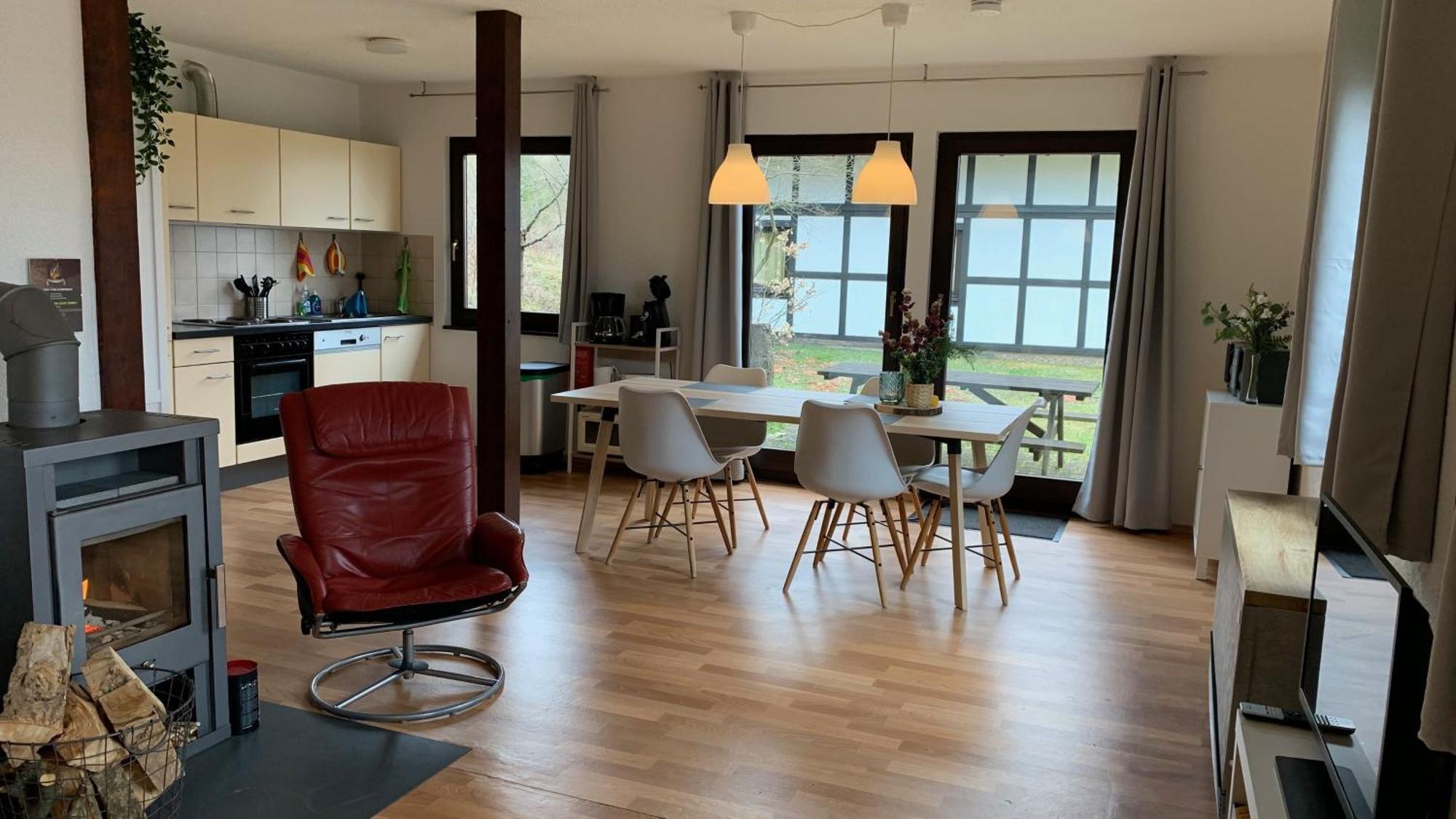 Ferienwohnung Mimo Direkt Am Waldrand Frankenau Esterno foto